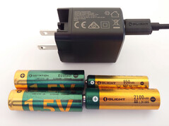 Alimentation électrique. (Source de l'image : Notebookcheck)