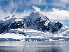 Image montrant Paradise Bay, dans le nord-ouest de l&#039;Antarctique. (Source de l&#039;image : Patrick Poendl, Adobe Stock)