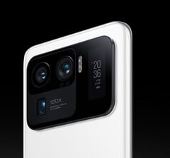 L&#039;écran arrière du Mi 11 Ultra pourrait faire son retour sur la série Xiaomi 16. (Source de l&#039;image : Xiaomi)