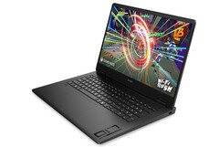 Le Ryzen AI 7 350 est à la fois 10 % plus rapide et 10 % plus exigeant que le Ryzen 7 8845HS de l&#039;Omen 17 de l&#039;année dernière (Source d&#039;image : HP)