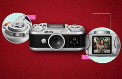 L'appareil photo numérique Fujifilm Instax Pal 2 est doté de commandes physiques et présente un design rétro.