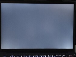 Saignement du rétroéclairage (amélioré ici)