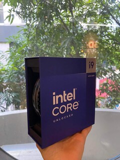 La boîte du Core i9-14900K est identique à celle du Core i9-13900K (Source : @LepherAndrey)