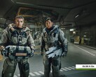 Deux personnages de Starfield dans une installation futuriste avec la technologie Nvidia DLSS 5 activée