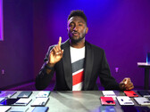 Marques Brownlee nous fait part de ses réflexions sur les meilleurs smartphones de l'année. (Source de l'image : MKBHD)