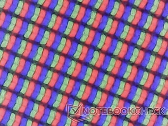 Panneau mat avec un minimum de grain