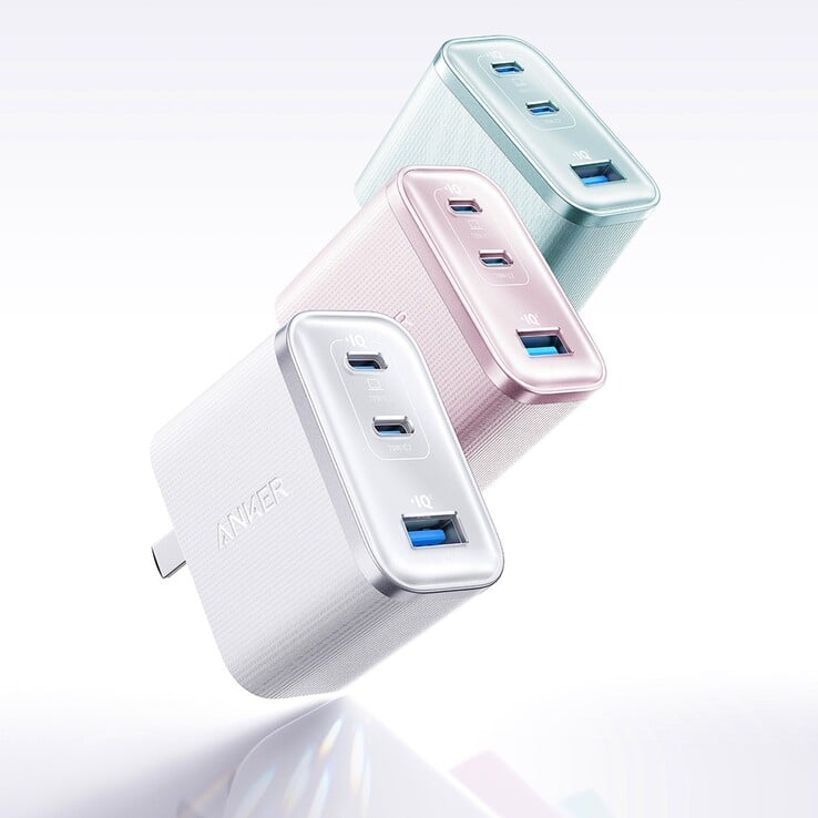 Le chargeur Anker Nano SafeCharge Ultra est disponible en plusieurs couleurs avec une finition chatoyante (photo). (Source de l'image : JD.com)