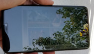 OnePlus 6 à l'extérieur : luminosité moyenne.