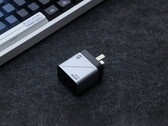 Le nouveau chargeur GaN de 45 W de Black Shark coûte environ 12 dollars en Chine. Photo : la brique de chargement. (Source de l'image : Black Shark)