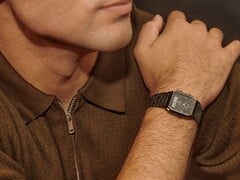 Les montres Casio Vintage x Liberty (photo) seront commercialisées dans toute l'Europe. (Source de l'image : Casio)