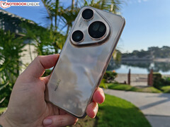 Le Huawei Pura 80 Ultra est équipé d'un capteur d'image SmartSens de 1 pouce de dernière génération