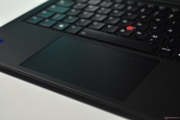 Lenovo ThinkPad X1 Carbon Gen 13 : pavé tactile