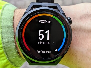 La smartwatch mesure et évalue l'absorption maximale d'oxygène.