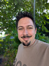 Selfie pris avec le Pixel 10a (mode Portrait)