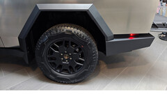 La batterie 4680 du Cybertruck ne permet qu'une courbe de charge lente