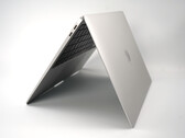 Test de l'Apple MacBook Air 2020 M1 Entry : le processeur M1 rend hommage à Intel et à AMD