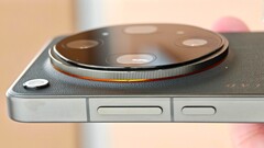 L'Oppo Find X10 Ultra devrait être équipé en 2027 de deux capteurs périscopiques encore plus grands. Outre le téléobjectif 10x plus grand, un téléobjectif 3x plus grand est également envisageable.