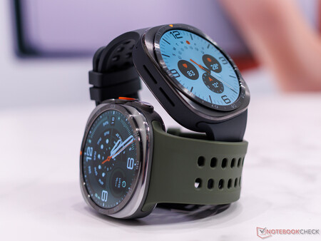 Samsung Galaxy Watch Ultra 2, disponible en 2 coloris (photo)