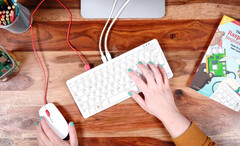 Les premiers signes suggèrent que la Fondation Raspberry Pi travaille sur le successeur du Pi 400. (Source de l'image : Raspberry Pi Foundation)