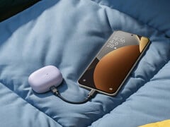 Le Redmi Note 15 Pro Plus 5G prend également en charge la recharge filaire inversée. (Source de l'image : Xiaomi)