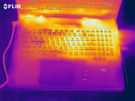 Asus TUF FX705GM - Relevé thermique : sollicitations maximales au-dessus.