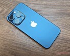 La gamme iPhone 16 Pro serait dotée d'écrans plus grands, de bordures plus fines et d'appareils photo ultra-larges améliorés. (Source de l'image : Notebookcheck)