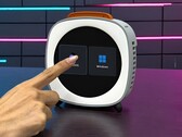 Le mini-PC gaming Piston V est désormais disponible à la vente sur Kickstarter et est équipé de 16 Go de mémoire vive DDR5 ainsi que d’un puissant APU Ryzen AI 9. 
