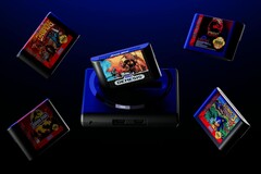 Mega Sg+. La version mise à jour de la console Sega Genesis d'Analogue ajoute une alimentation USB-C et une connectivité sans fil.
