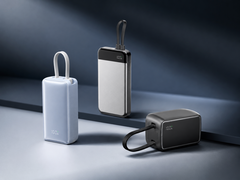 Le power bank EcoFlow Rapid (10K), le power bank Rapid (20K) et le power bank Rapid 3-in-1 (10K) (de gauche à droite)