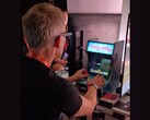 John Carmack jouant à la version Evercade de Doom