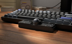 Keychron Nape Pro clavier trackball sans fil position barre d'espacement