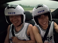 Évaluation dynamique du modèle Y L lors d'un test d'élan à grande vitesse. (Source de l'image : Geek Laii/X)