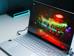 L&#039;application Xbox mise à jour n&#039;est actuellement disponible que pour les initiés. Photo : jeux sur un ordinateur portable Windows on ARM. (Source de l&#039;image : Notebookcheck) 