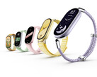 Le Smart Band 11 est disponible en quatre versions. Sur la photo : le bracelet connecté dans différentes couleurs et avec différents bracelets.