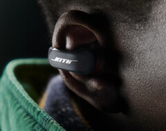 Les écouteurs Ultra Open Earbuds sont dotés d&#039;un &quot;logo collaboratif&quot; de Bose et Kith. (Source de l&#039;image : Kith)