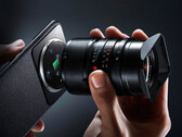 Le Xiaomi 12S Ultra Concept présente un capteur exposé de 1 pouce et un objectif Leica M plein cadre. (Image source : Xiaomi)