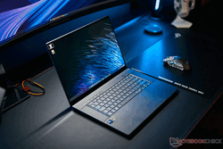 Le ROG Zephyrus G16 GU605 est le meilleur gamer ultra-portable que Notebookcheck connaisse