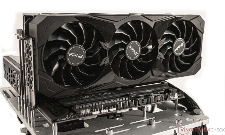 KFA2 GeForce RTX 4090 pour les jeux sérieux KFA2 GeForce RTX 4090 pour les jeux sérieux