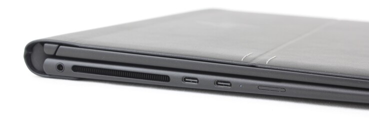 À gauche : casque de 3,5 mm, 2 x USB-C 4.0 avec Thunderbolt 4, DisplayPort et Power Delivery, emplacement Nano-SIM