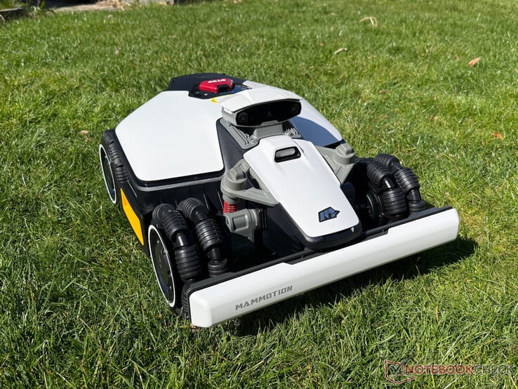 Mammotion Luba Mini AWD 800 à l'essai