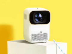 Le mini-projecteur Q1 SE de Xming peut générer des images jusqu'à 120 pouces de diamètre. (Source de l'image : Xming)