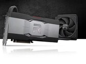 Jusqu'à 2435 MHz d'horloge centrale et 18 Gbps de mémoire GDDR6 avec une température et un bruit réduits grâce au refroidissement liquide. (Image Source : AMD)