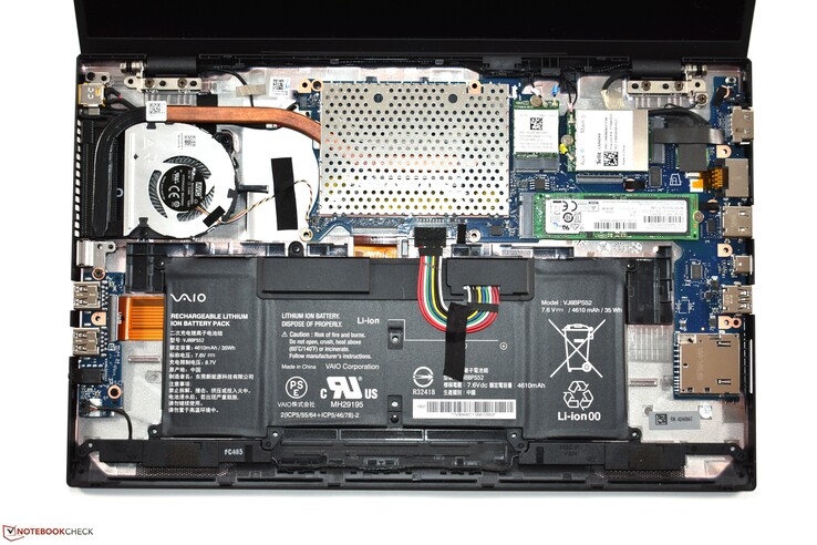 L'intérieur du Vaio SX14.