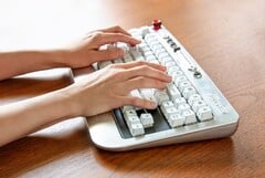 Freewrite lance un clavier mécanique doté d&#039;un minuteur et d&#039;un &quot;wordomètre&quot; (Source : Freewrite)