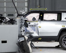 Le SUV Rivian R1S a obtenu d'excellents résultats aux crash-tests de l'IIHS. (Source de l'image : IIHS)