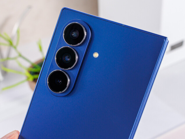 Le Galaxy Z Fold7 est doté d'un appareil photo amélioré. (Source de l'image : Notebookcheck)