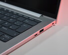 Le côté droit du HP EliteBook 8 G1a 14 (source de l'image : Benjamin Herzig)