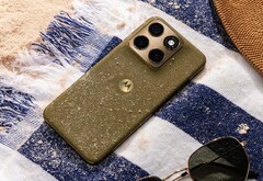 Le Motorola Edge 2026 a un dos accrocheur avec une surface en tissu.