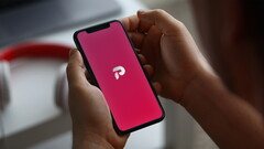 Parler s'installe dans l'espace NFT. (Image source : Parler)