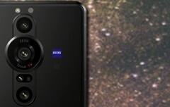 Il faut apparemment s&#039;attendre à des changements majeurs de design pour les smartphones Sony Xperia 1 V et 5 V de 2023. (Image source : Sony - édité)